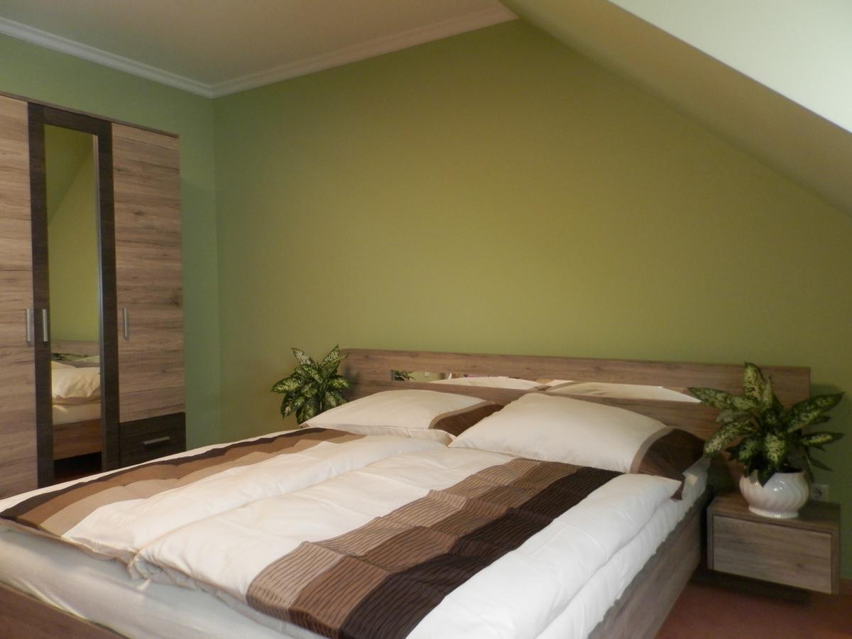 Nagyret Panzio Eger Bed & Breakfast エクステリア 写真